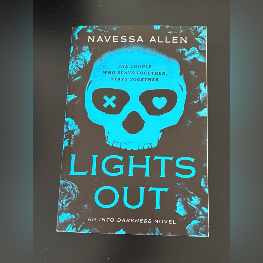 Navessa Allen 'Lights Out' Book